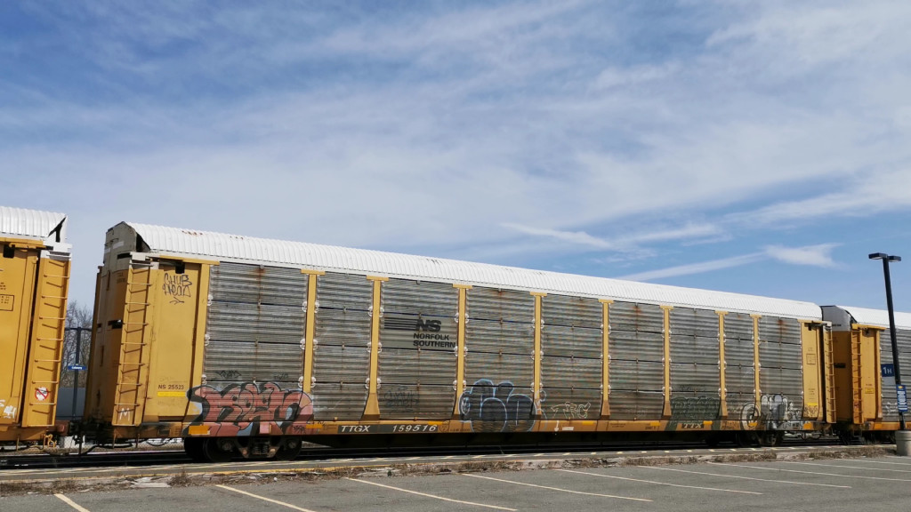 NS 25523 (Body) TTGX 159516 (Flat)